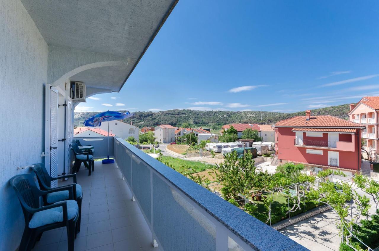 Apartments Rajka Лопар Екстер'єр фото