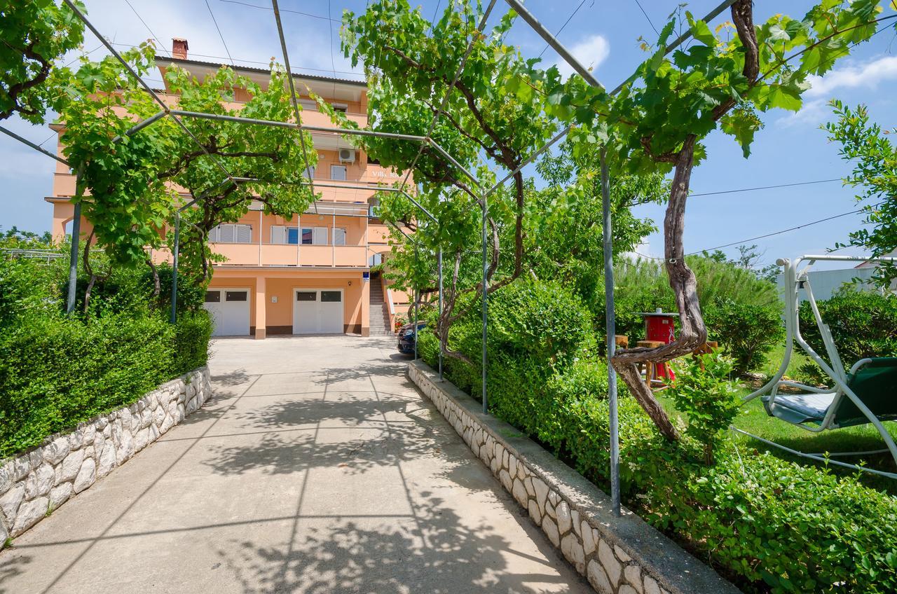 Apartments Rajka Лопар Екстер'єр фото